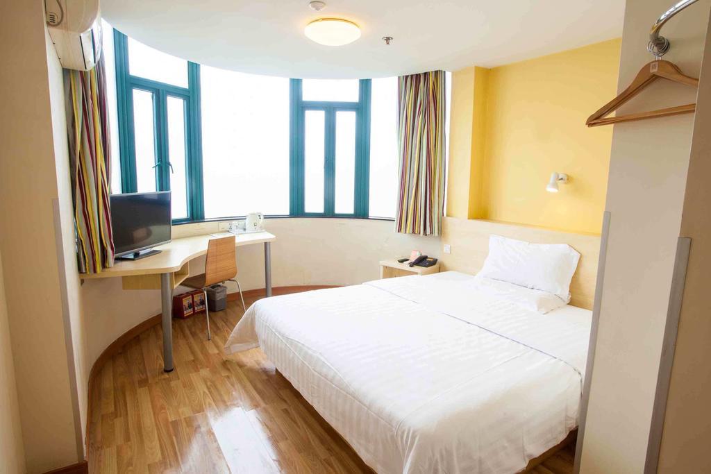 7Days Inn Chengdu Shuangliu Airport Taqiao Road Szoba fotó